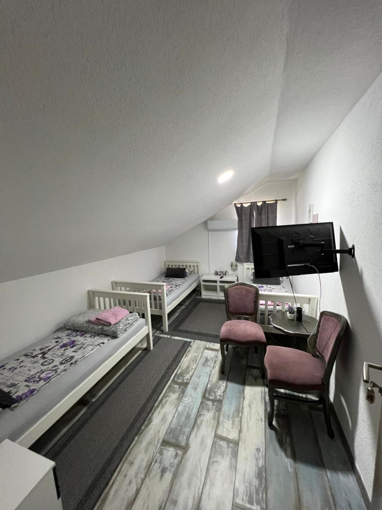 Prenociste-Sobe-Rooms-Aman Bihać Zimmer foto