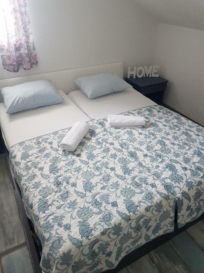 Prenociste-Sobe-Rooms-Aman Bihać Exterior foto