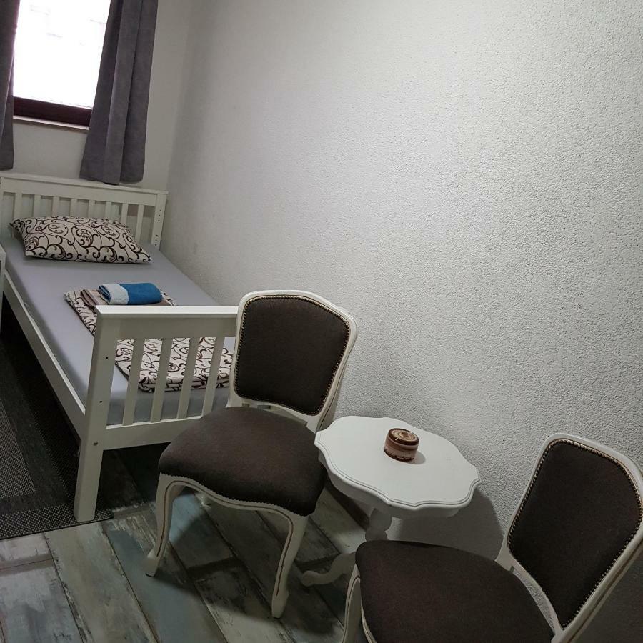 Prenociste-Sobe-Rooms-Aman Bihać Exterior foto